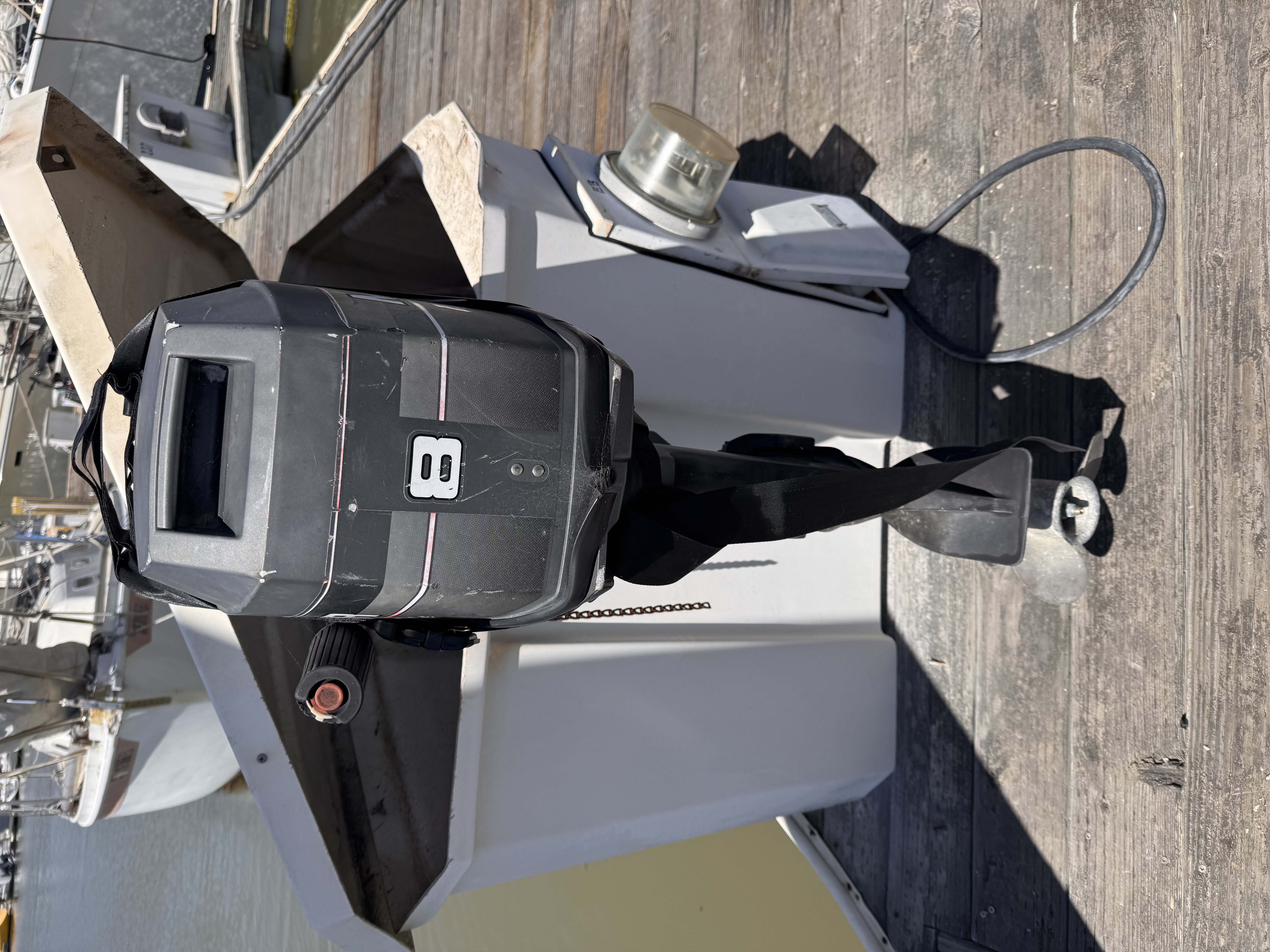 Mercury Marine 8 HP Outboard Motor — thumbnail 2